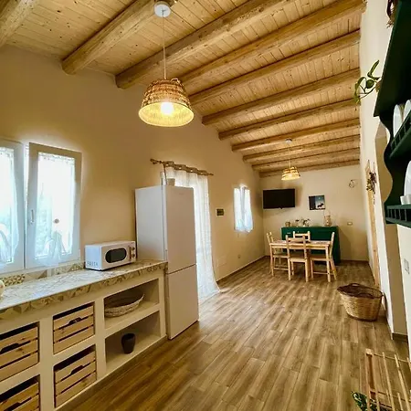 Overlooking Hill New Tipical Sicilian House In Rustic Style With Private Garden And Parking
