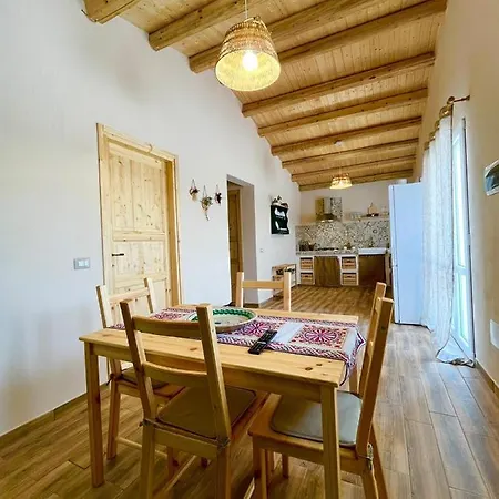 Overlooking Hill New Tipical Sicilian House In Rustic Style With Private Garden And Parking Villa Avola