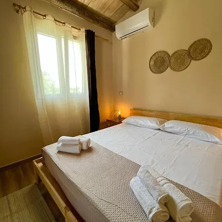 Overlooking Hill New Tipical Sicilian House In Rustic Style With Private Garden And Parking Villa